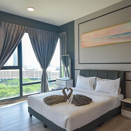 Midvalley Southkey Mosaic Suite By Nest Home Джохор Бахру Екстериор снимка